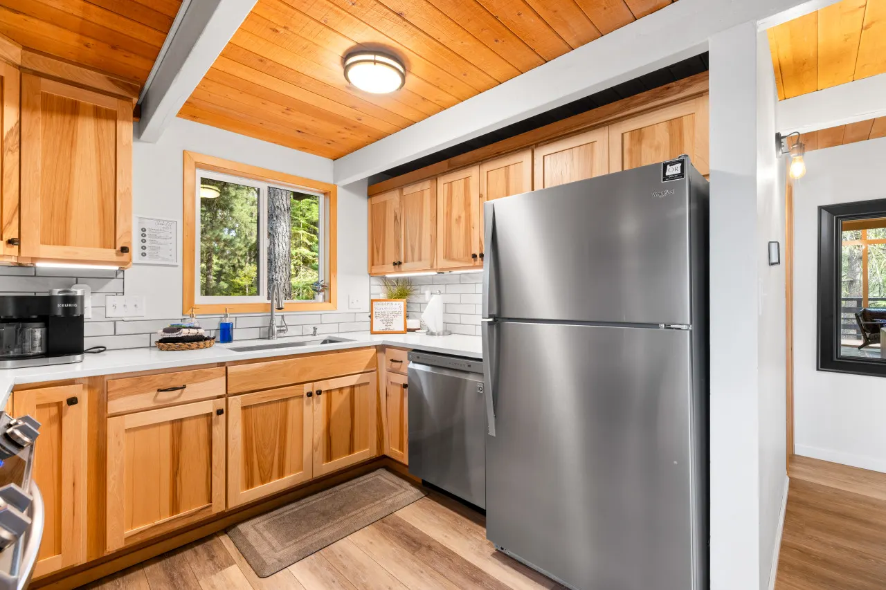 Miradero Cabin Black Butte Ranch: Modern Cabin Retreat, sleeps 8 6