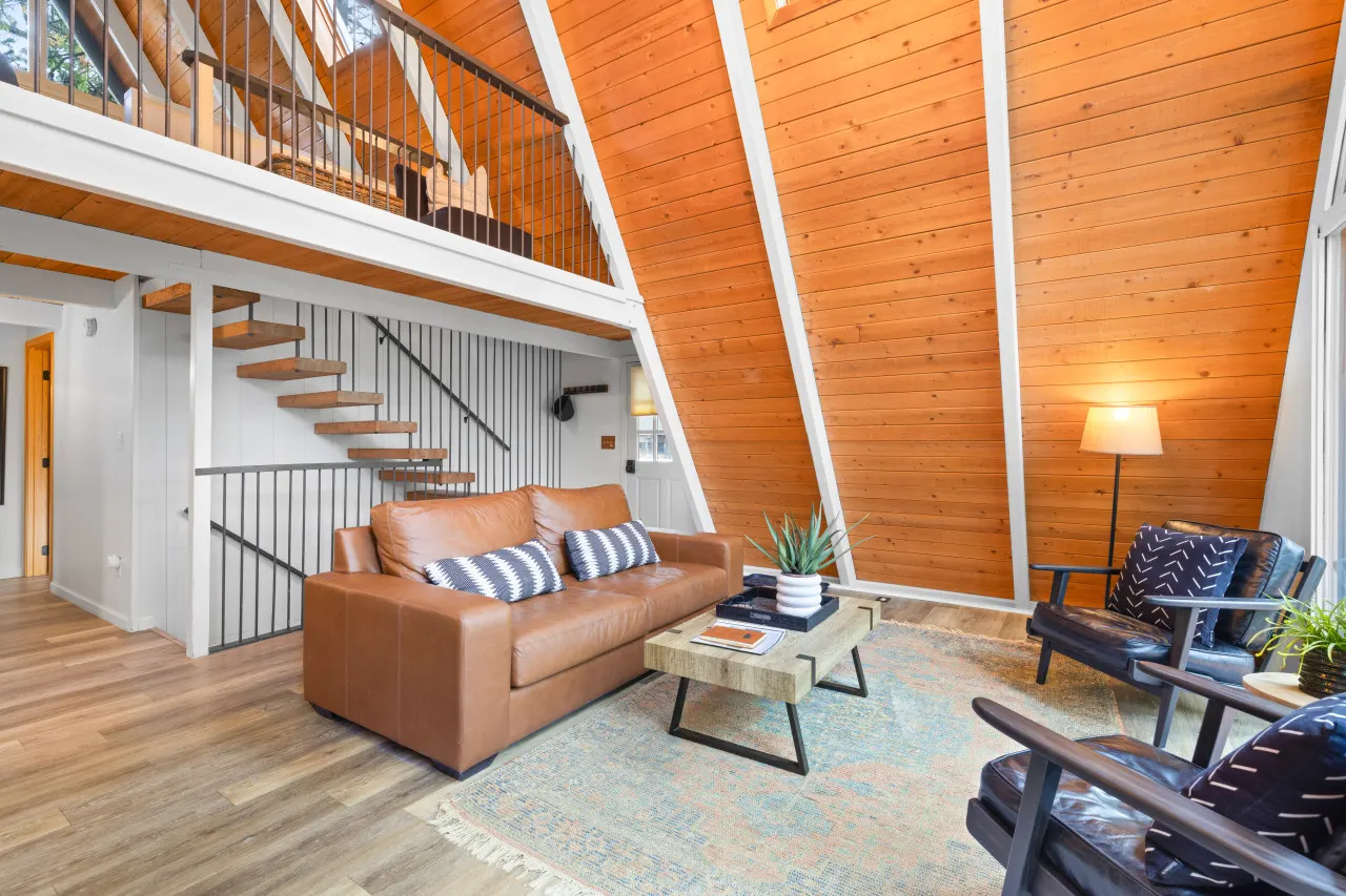 Miradero Cabin Black Butte Ranch: Modern Cabin Retreat, sleeps 8 7