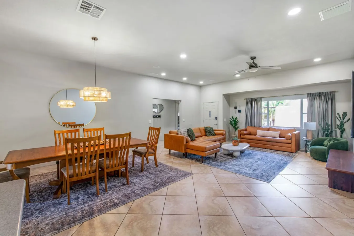 The Golden Hour Getaway - Pool, Lake Views, Games 8