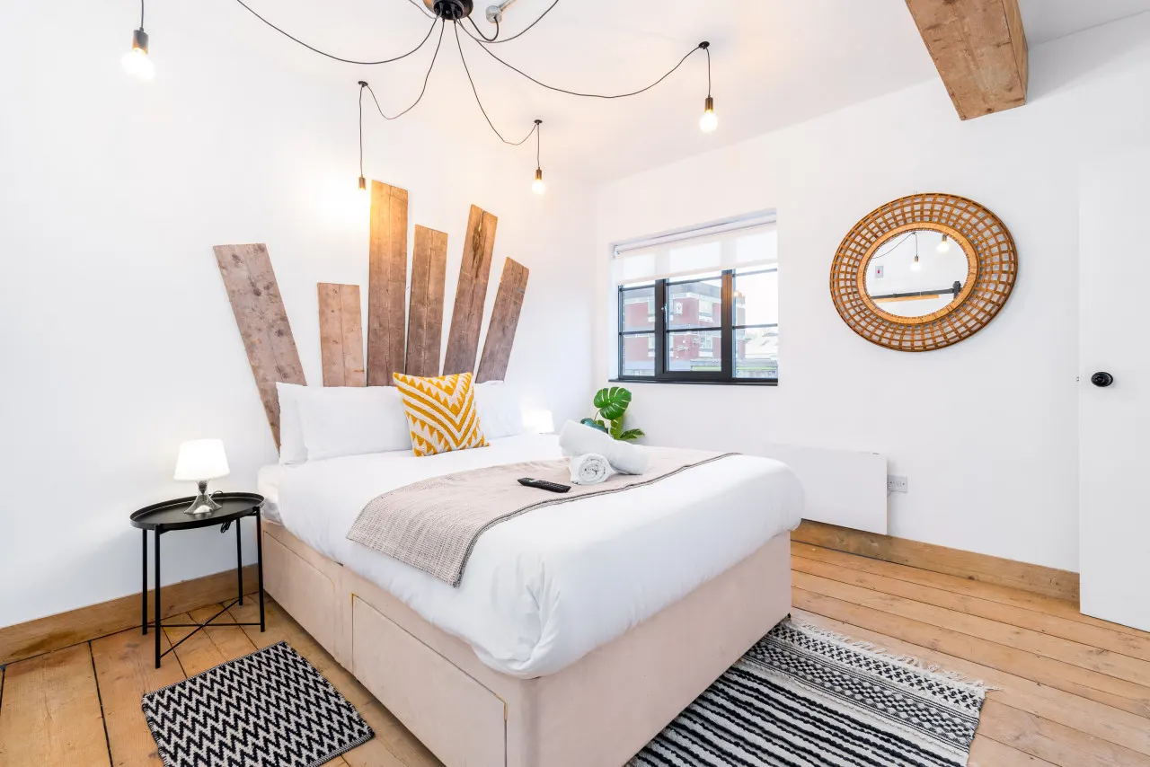 Newtown Lofts - Smart TV- WIFI - Parking 2