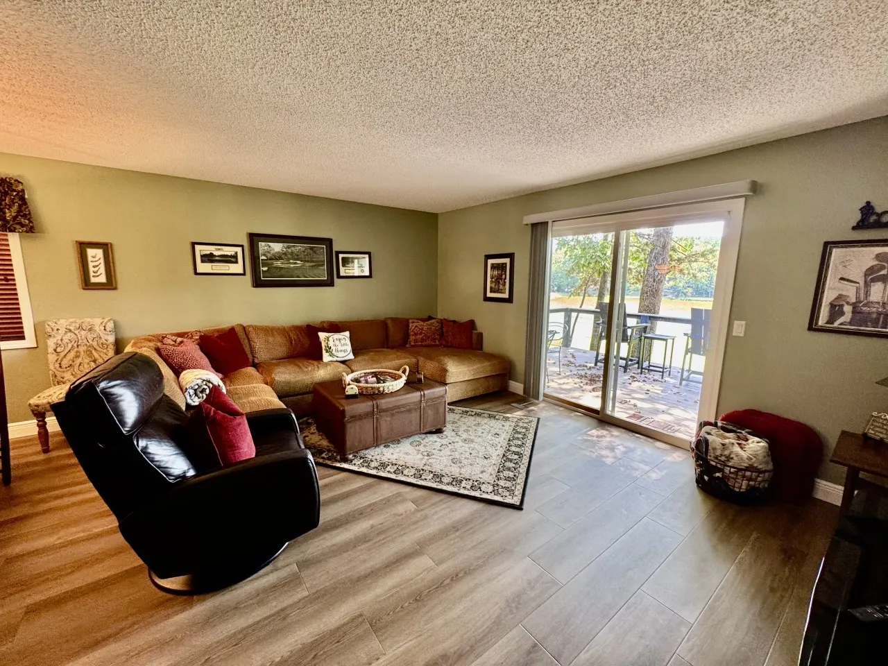 Condo on the Green 5