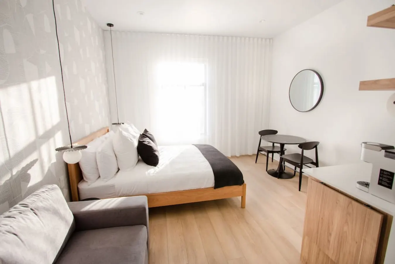 Studio14/Plateau/St-Denis/Terraces/SelfCheck-In/AC 8