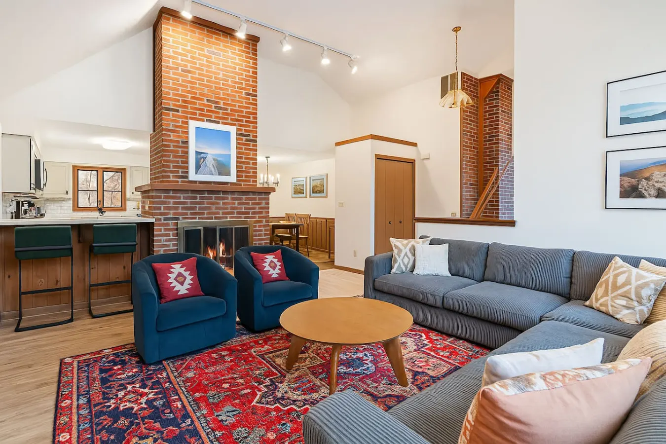 Mountain Mojo | Luxe Cabin Vibes — photo 2