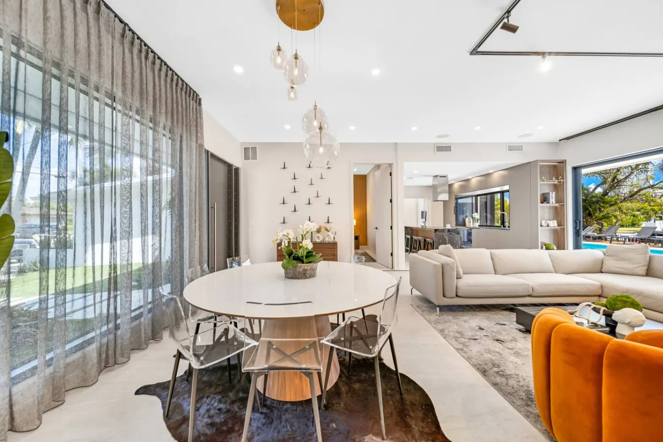 20% Off NEW 5BR Hallendale Beach Waterfront Villa 6