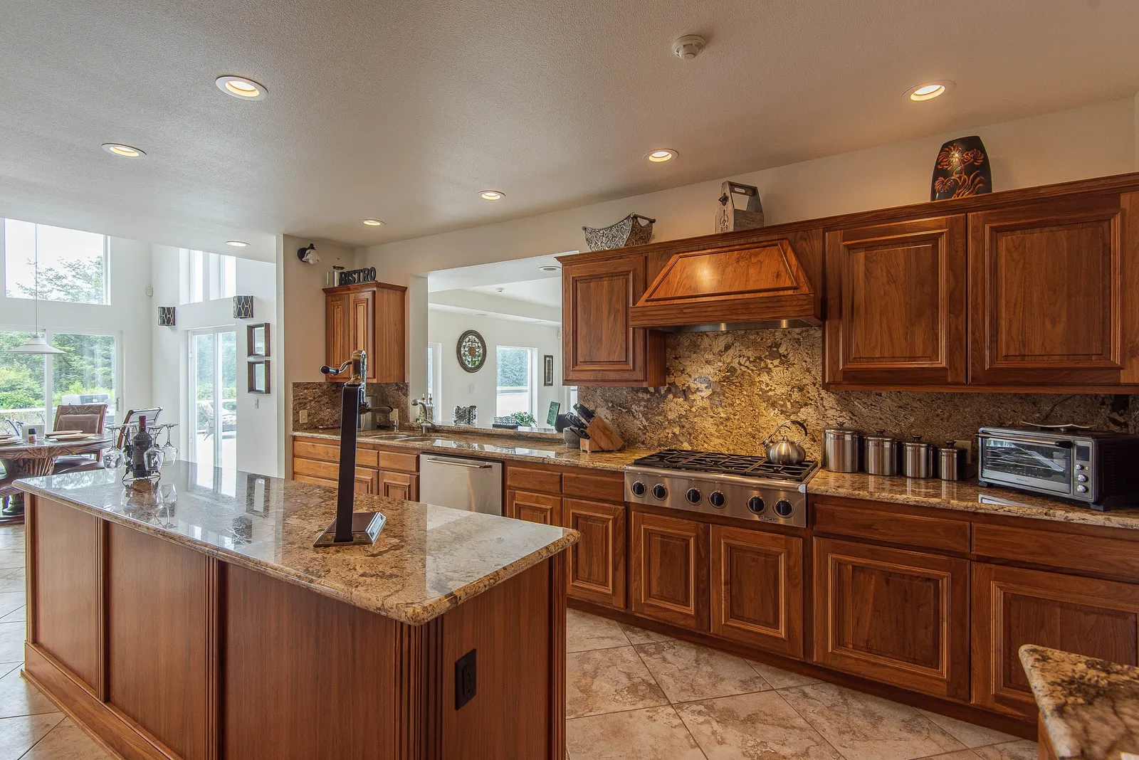 The Jewel of Crown Point 25