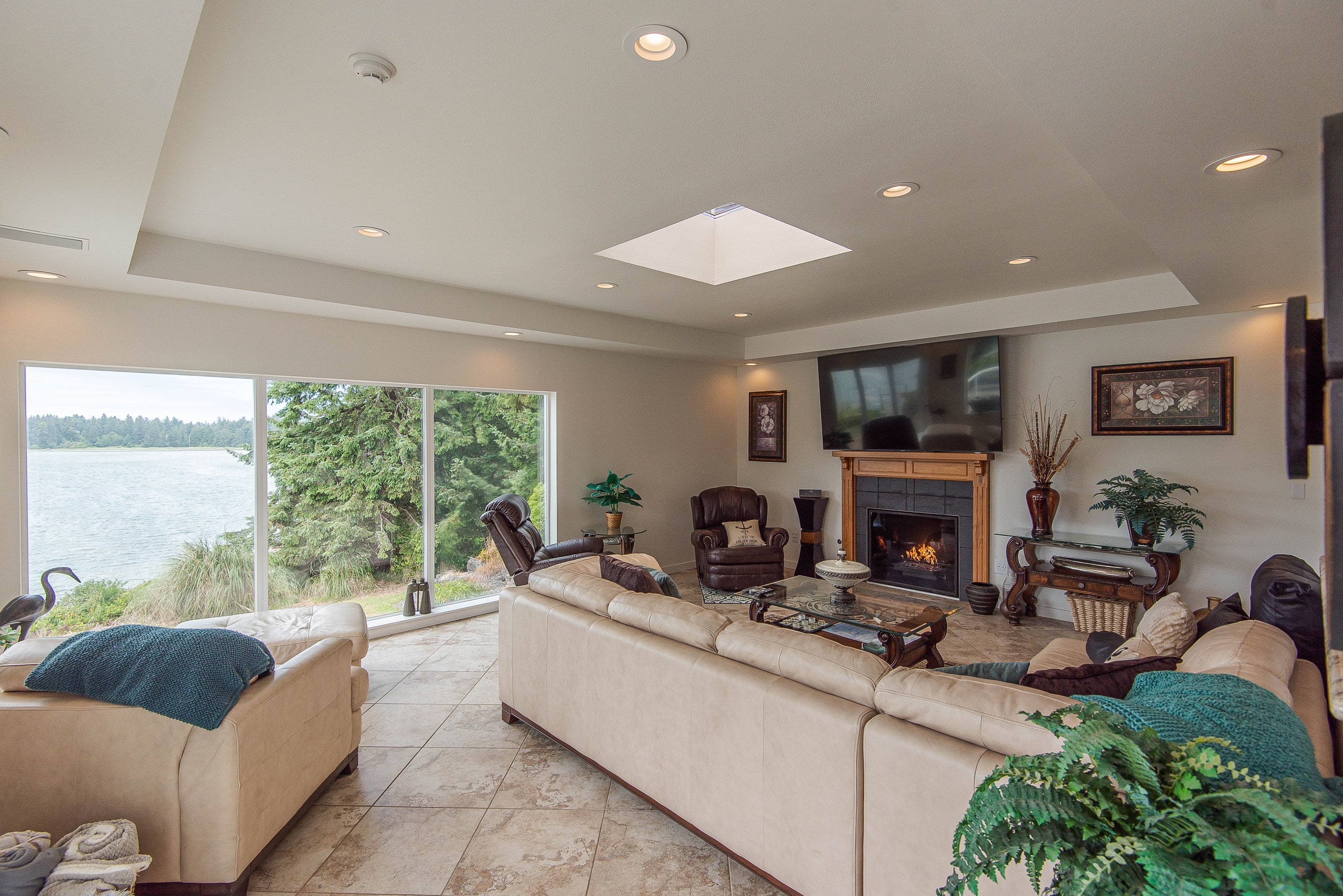 The Jewel of Crown Point 10