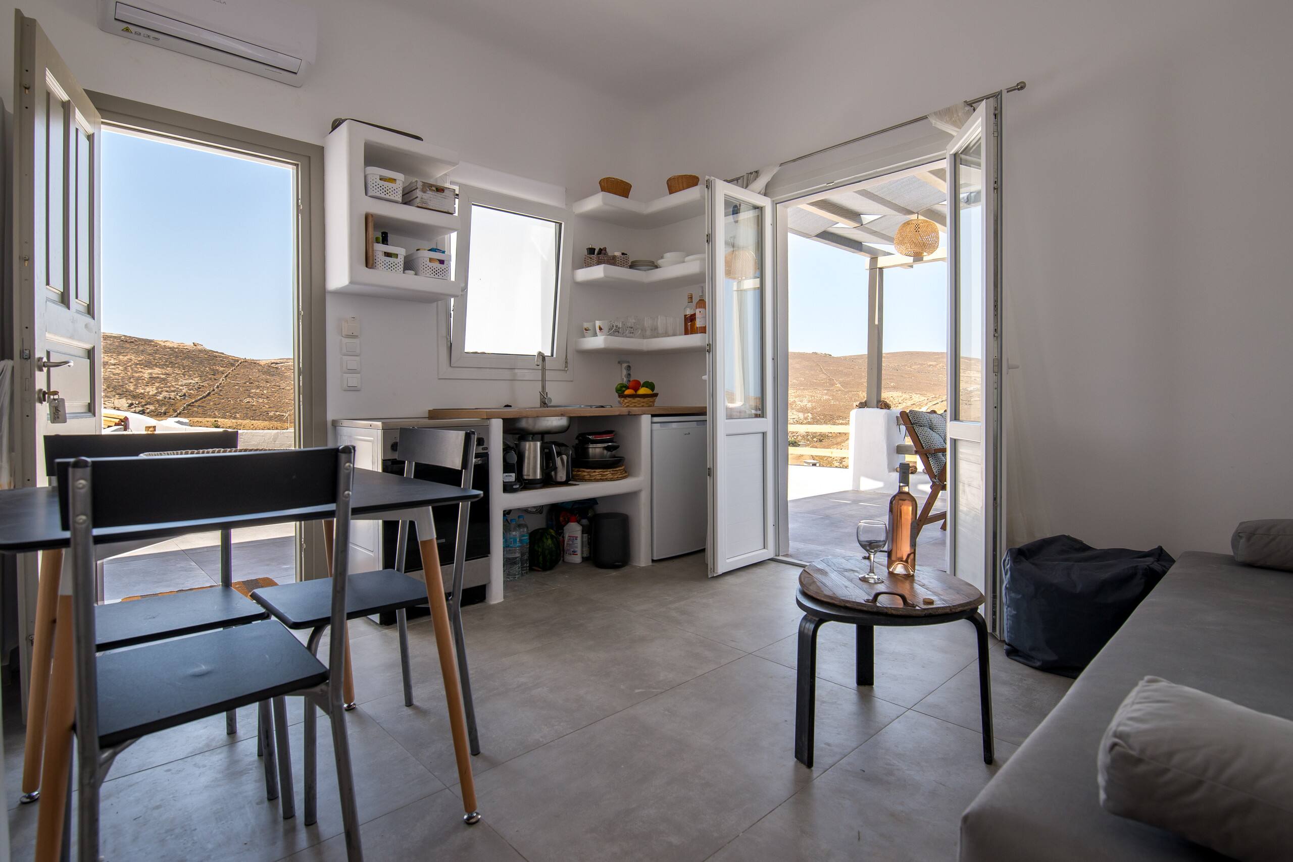 Miramare Aria Suite Mykonos with private pool 8