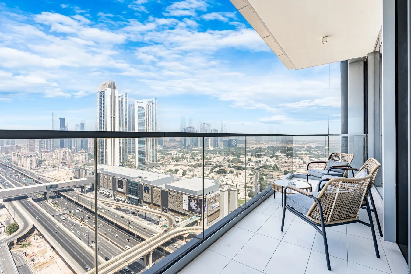 Deluxe Home in Vida w/ direct Dubai Mall Access 17
