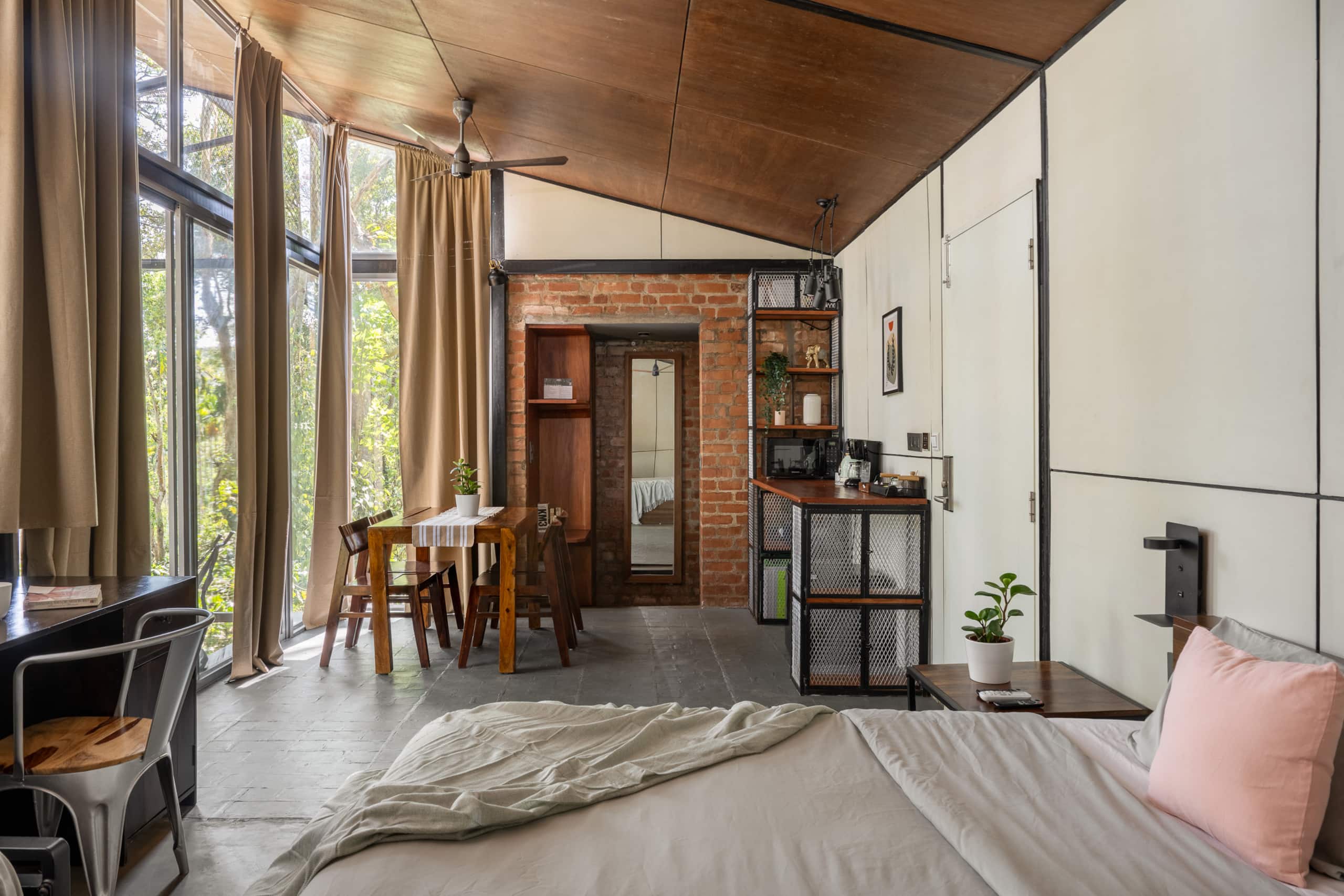 Cove by Raho Nestled Away Retreat — photo 5