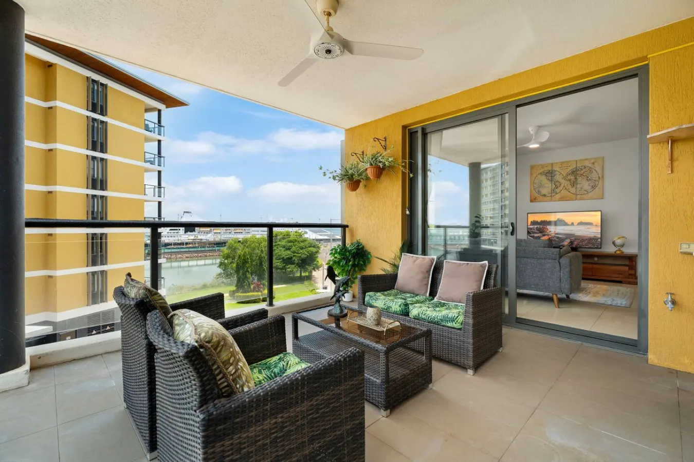 Zen Paradiso: Harbour View ~ Pool ~ Balcony — photo 1