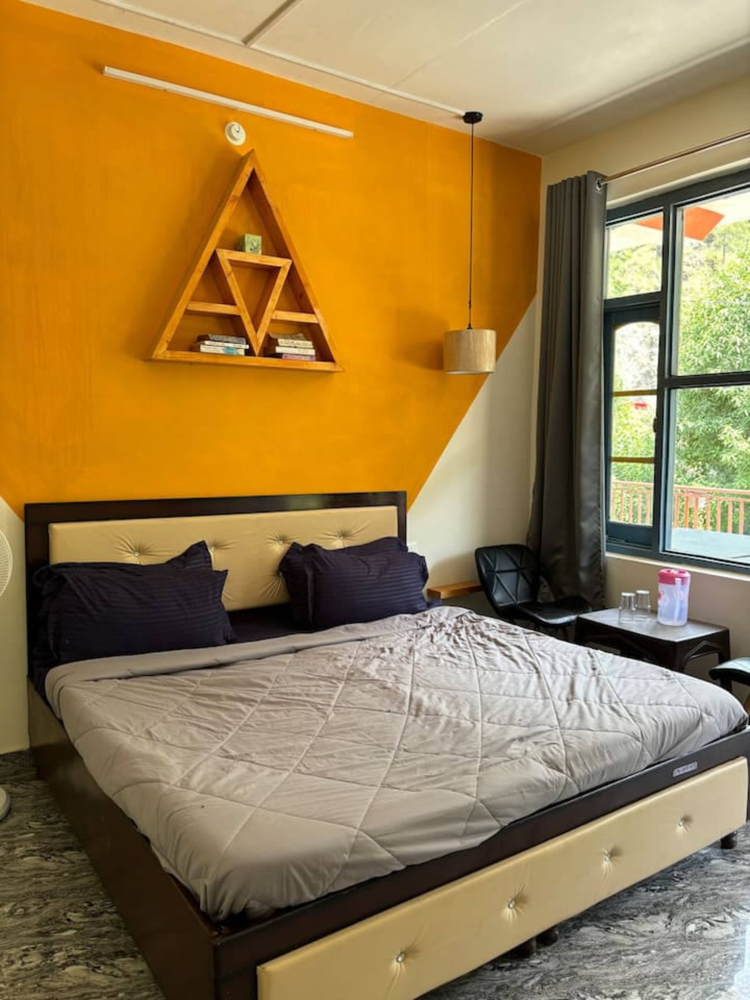 Aarav Homestay | 4 Bedroom Riverside Retreat 3