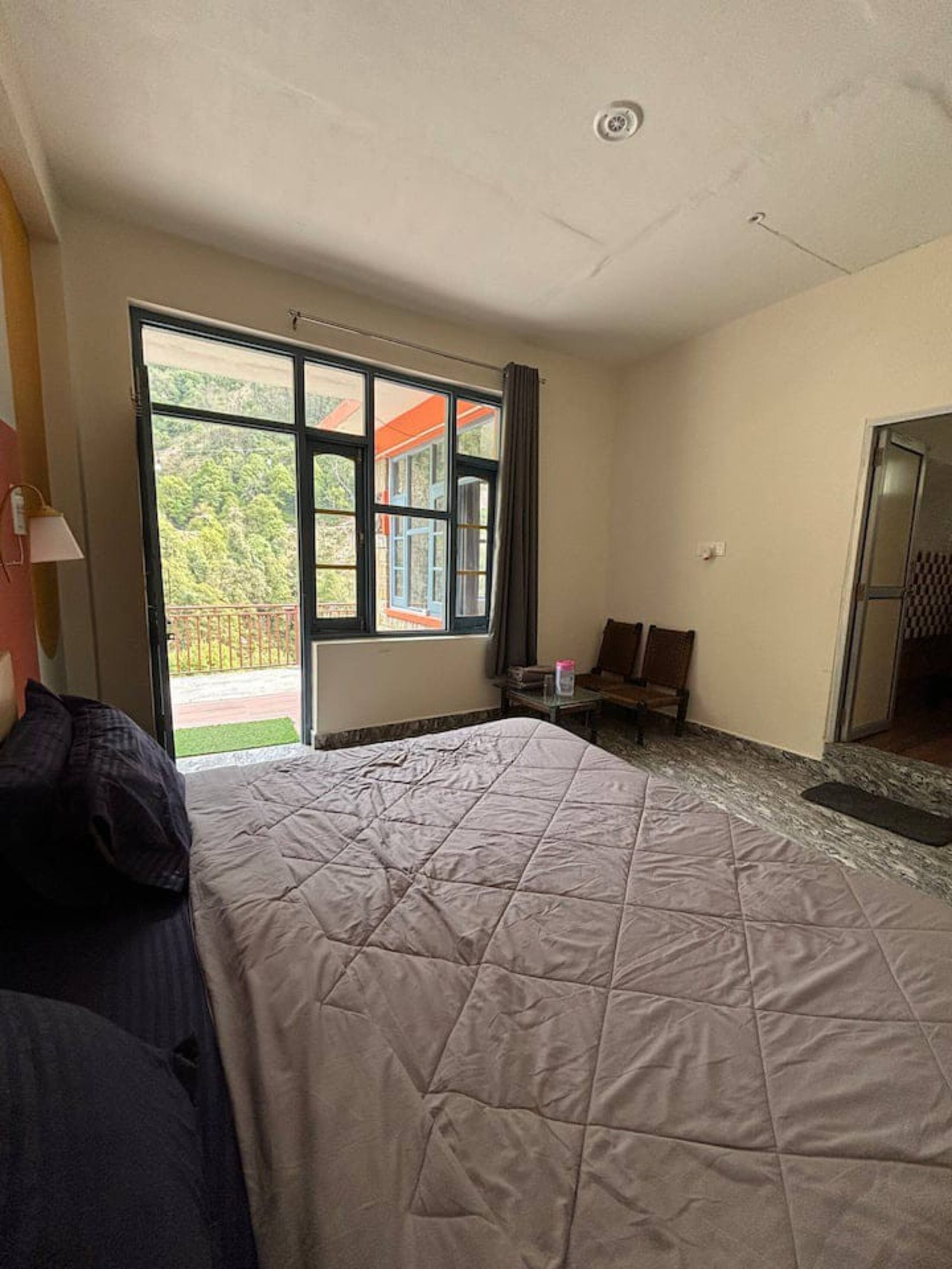 Aarav Homestay | 4 Bedroom Riverside Retreat 17