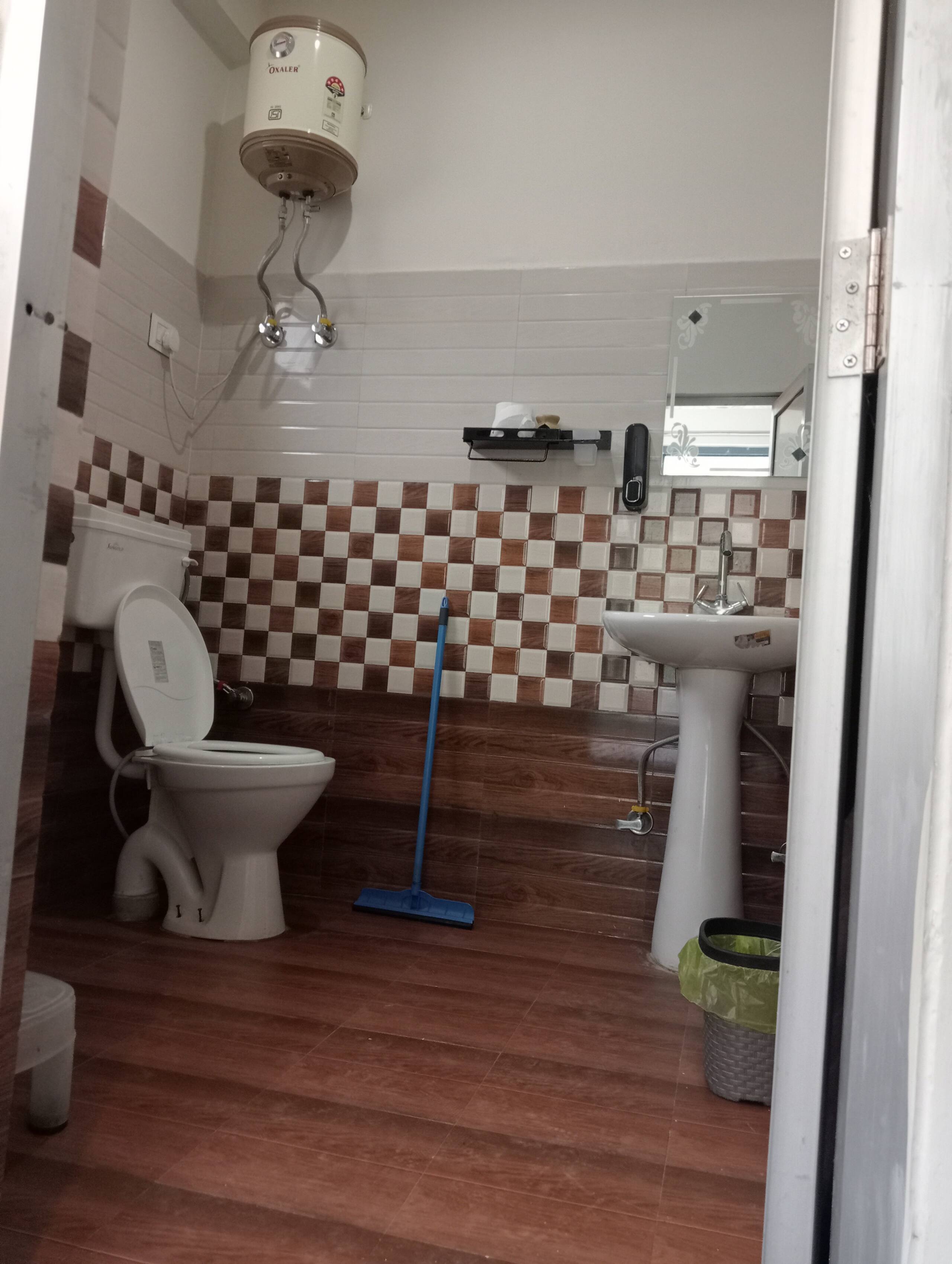 Aarav Homestay | 4 Bedroom Riverside Retreat 30