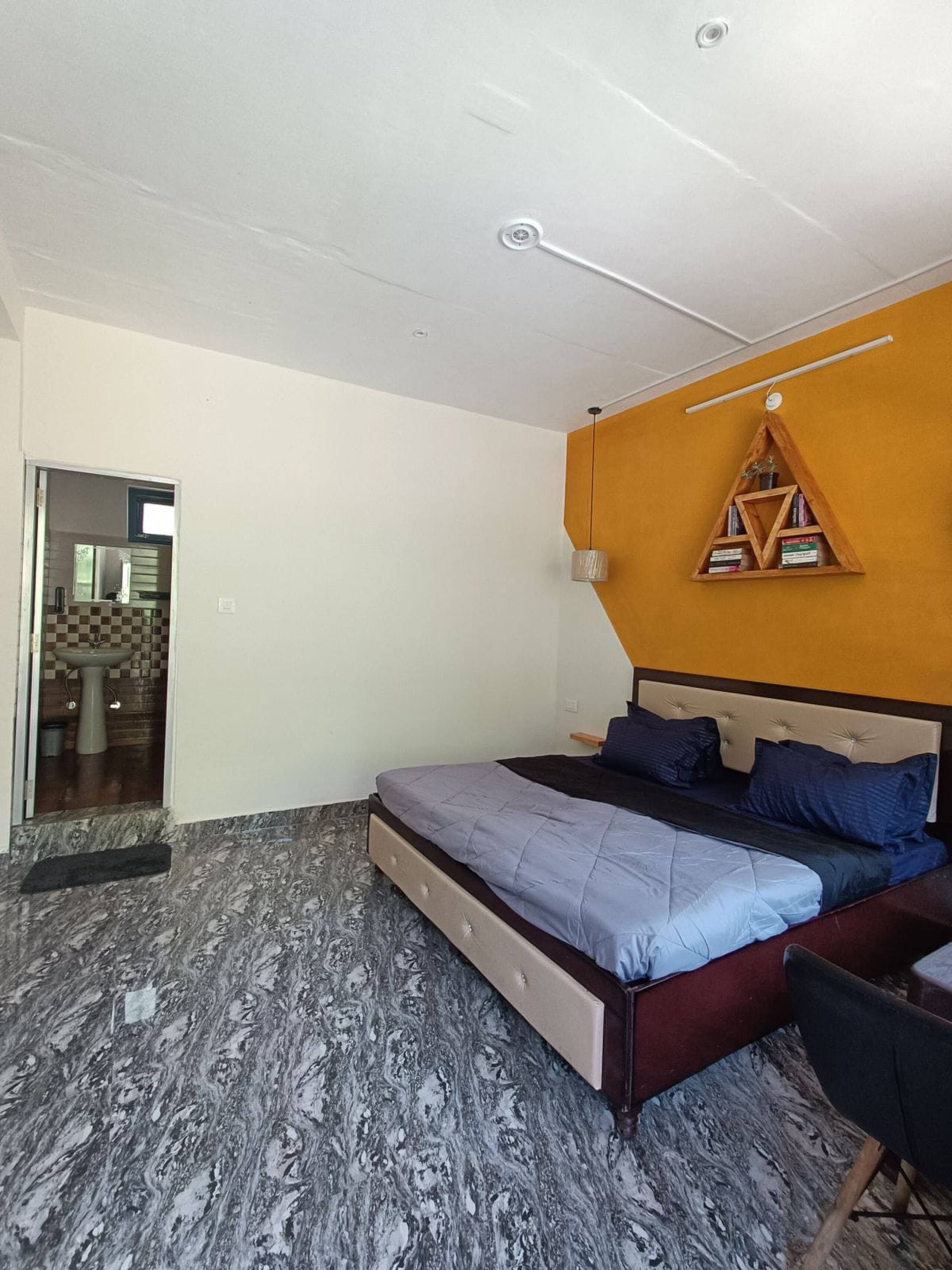 Aarav Homestay | 4 Bedroom Riverside Retreat 9