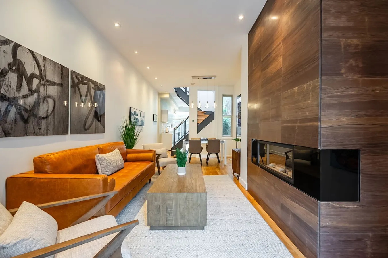 Summerhill 2BR Home Designer Style Sleeps 4 7