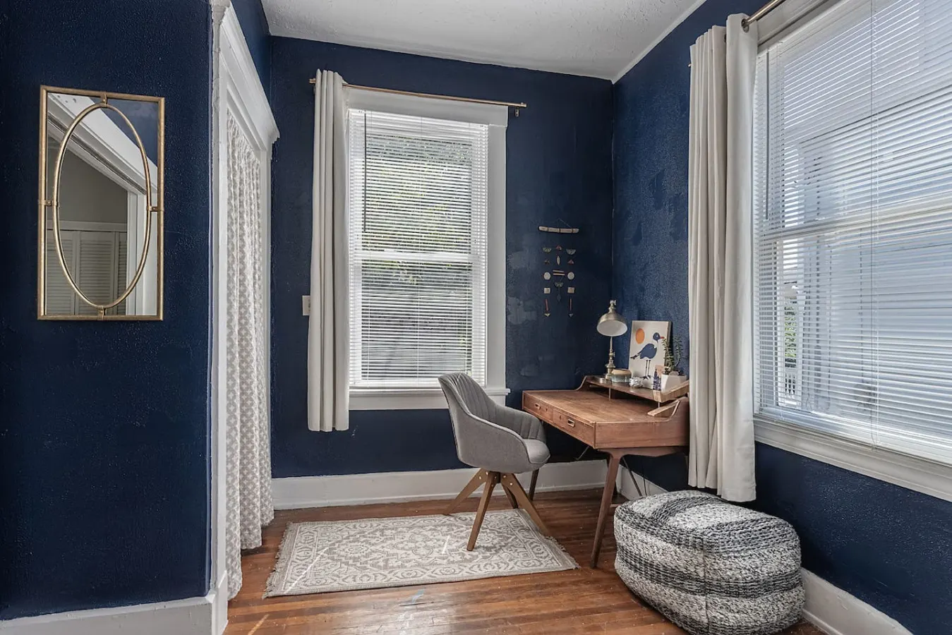 The Den - Cozy 1BR in Central Pleasant Ridge 9