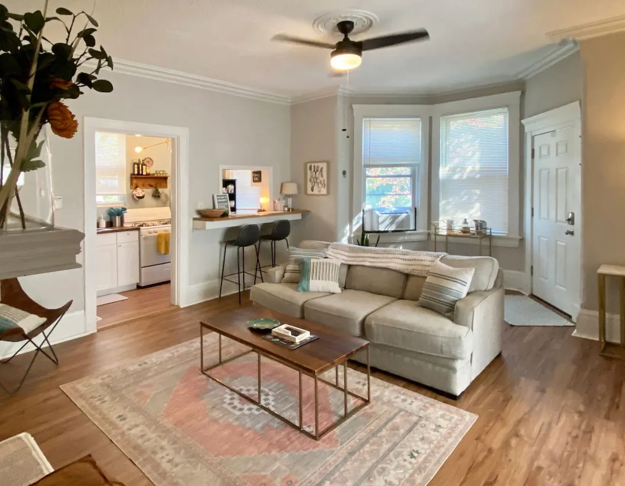 The Den - Cozy 1BR in Central Pleasant Ridge 3