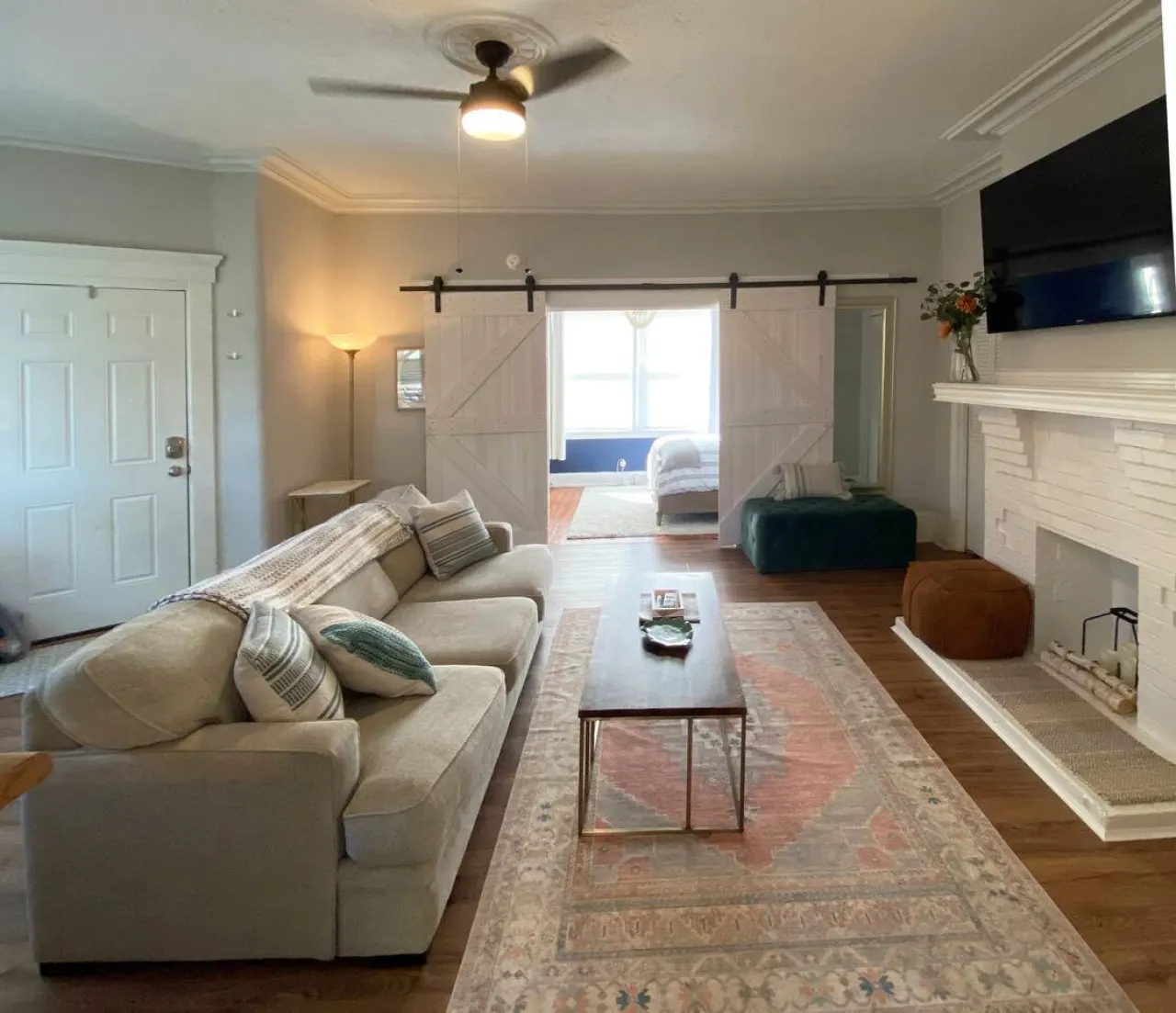 The Den - Cozy 1BR in Central Pleasant Ridge 7
