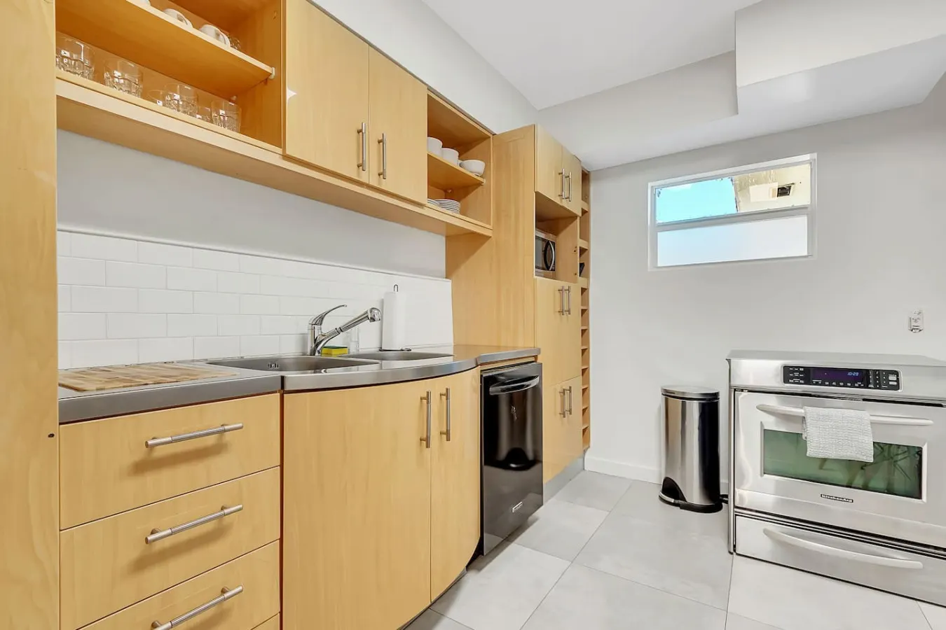 Gated Miami Retreat, Walk to Marlins Stadium 10