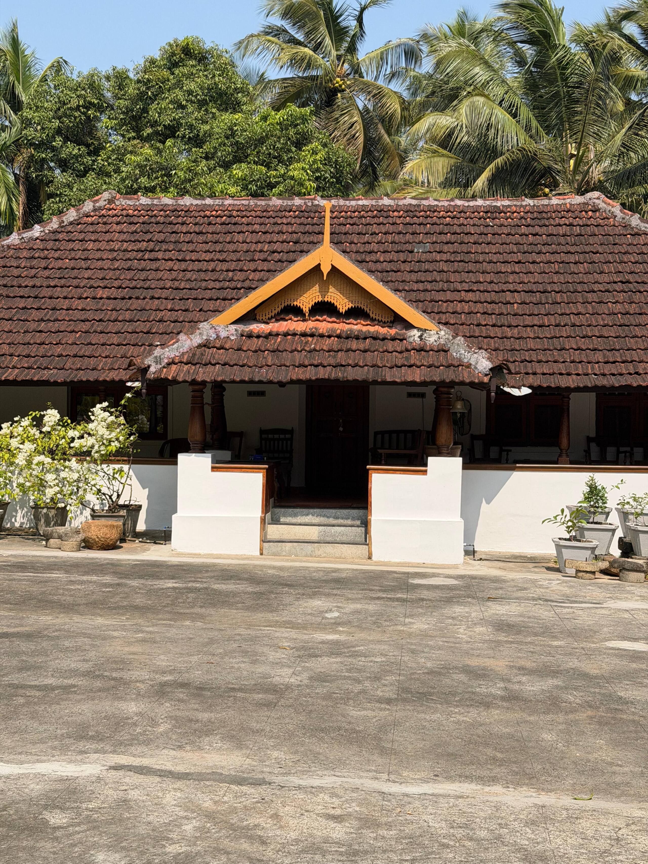 Griha | 1BR Homestay in Alappura | by clayfields 4