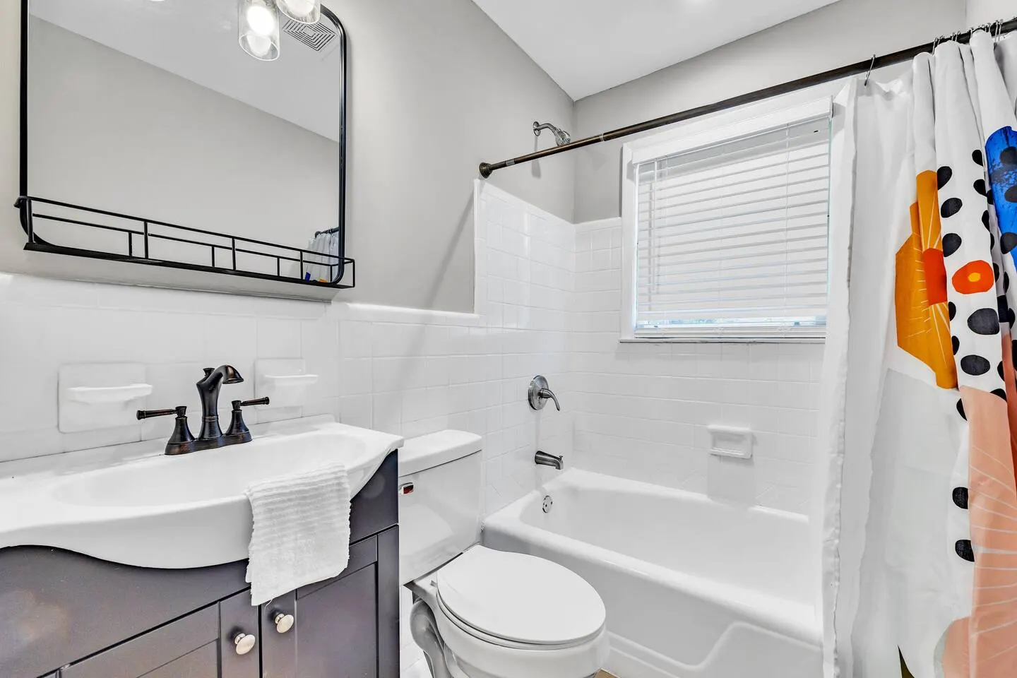 Stylish Duplex Near East Lake Golf Course (Unit B) 11