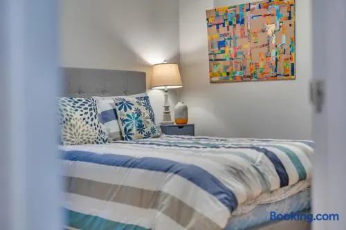 Stylish Duplex Near East Lake Golf Course (Unit B) 17