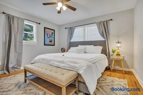 Stylish Duplex Near East Lake Golf Course (Unit B) 19