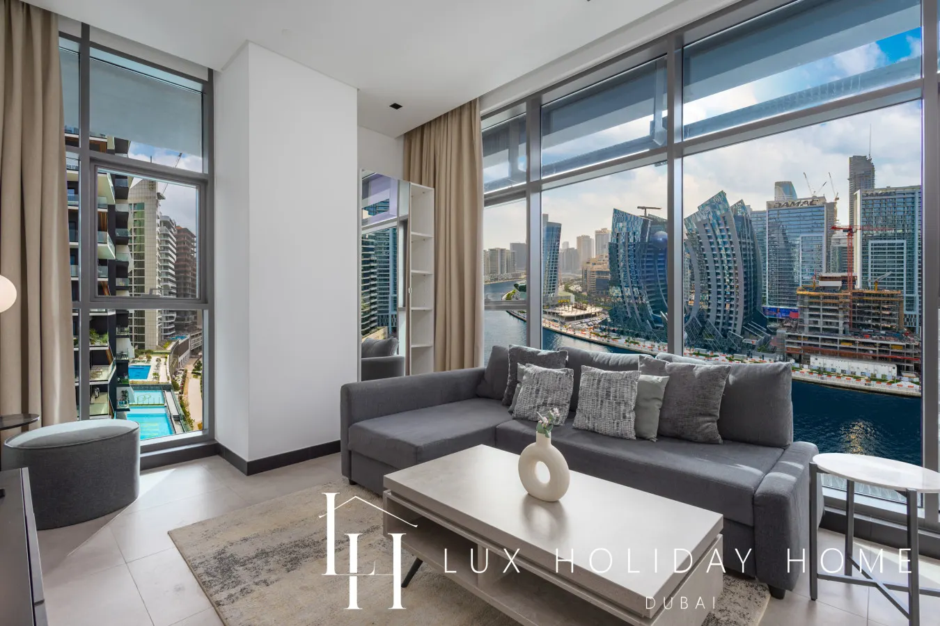 LUX | The 15 Northside Burj Khalifa View Suite