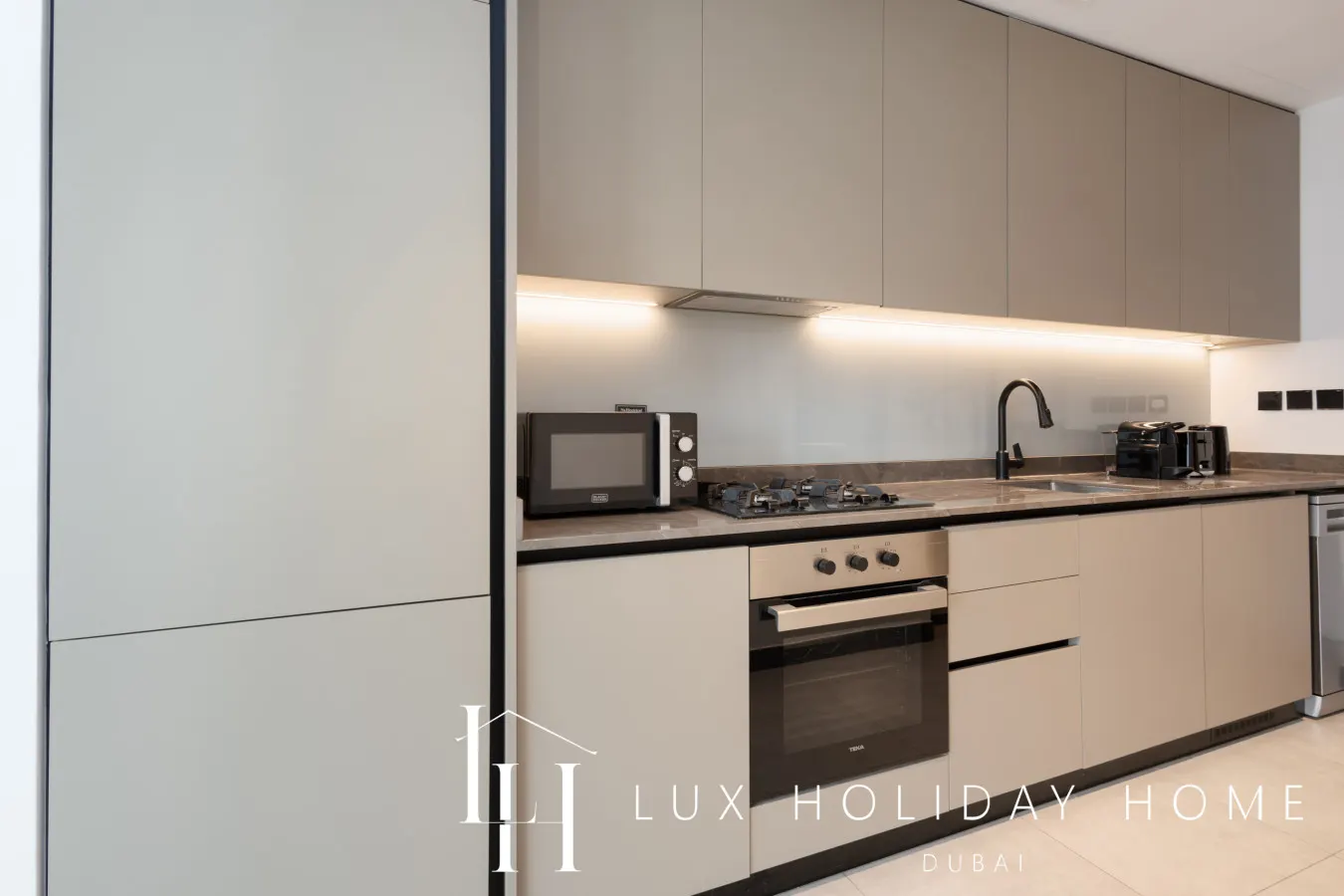 LUX The 15 Northside Burj Khalifa View Suite 12