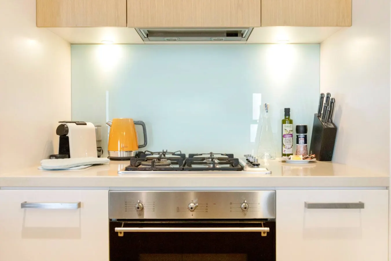 Zen Point Penthouse ~ private top-floor 3BR, panoramic ocean & harbour views, Darwin Waterfront 17