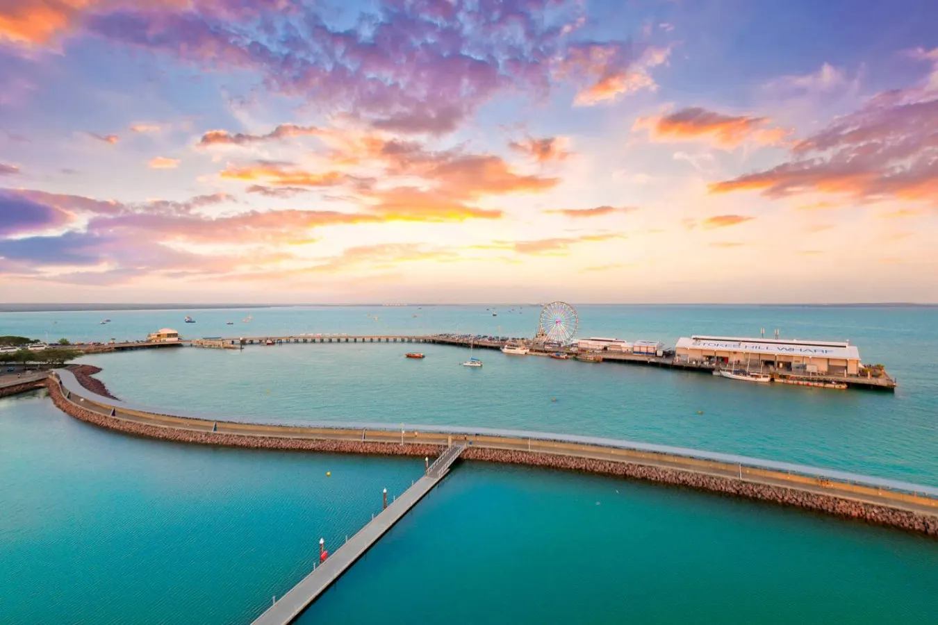 Zen Point Penthouse ~ private top-floor 3BR, panoramic ocean & harbour views, Darwin Waterfront 8