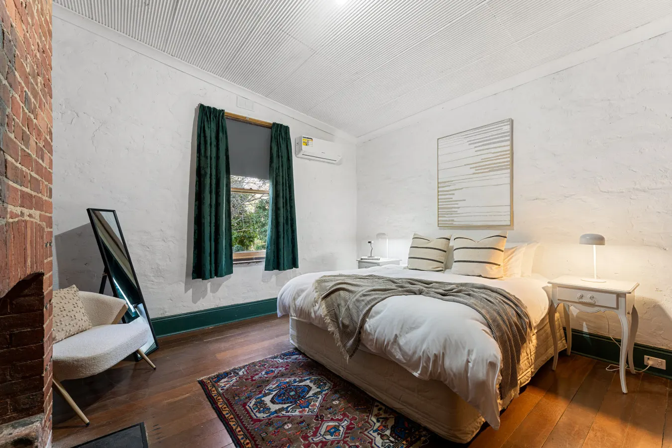 Orchard Cottage—A Leafy Peaceful Retreat with Spa — photo 4