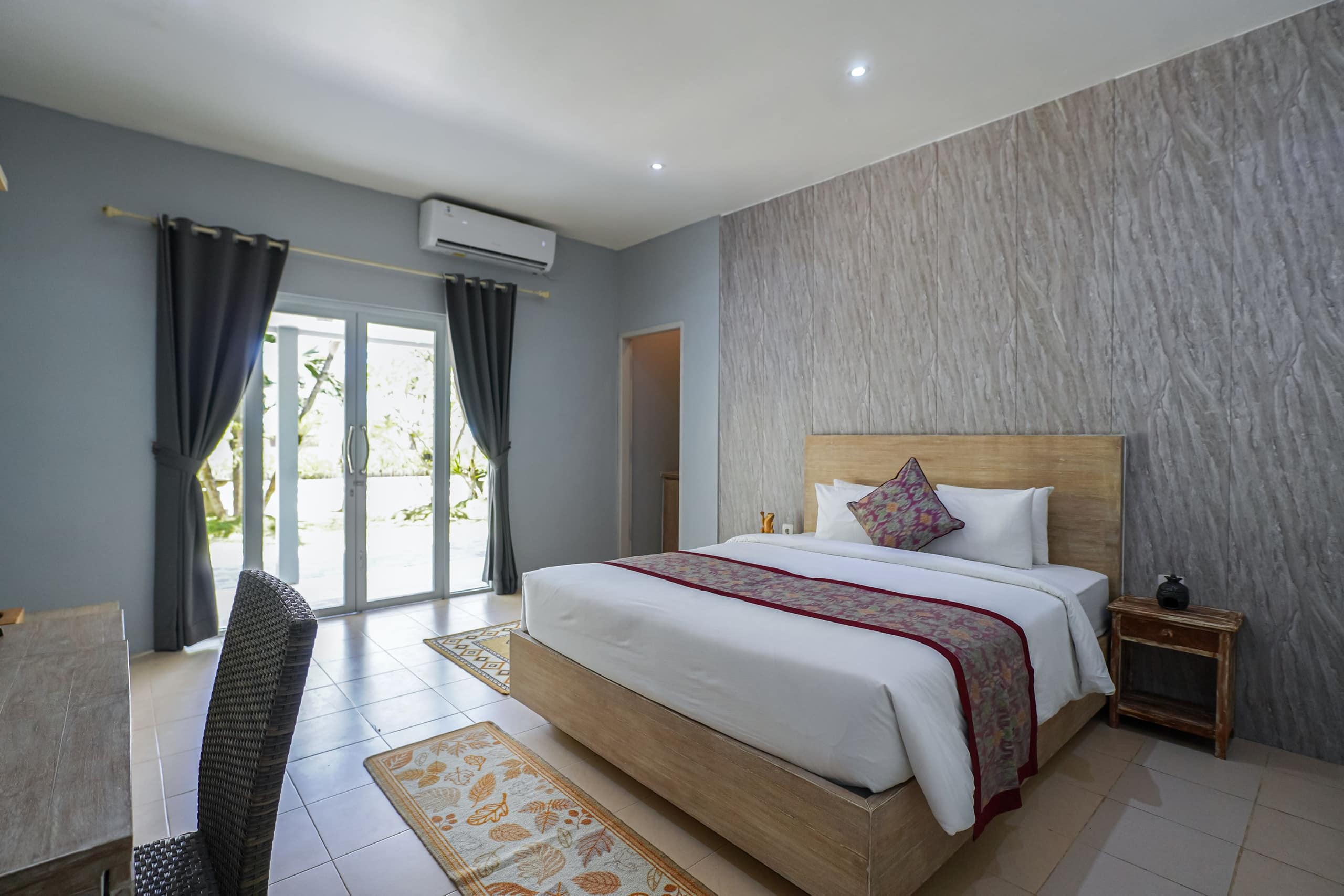 Private Pool 4 Bedroom Villa-Candidasa Beach View 19
