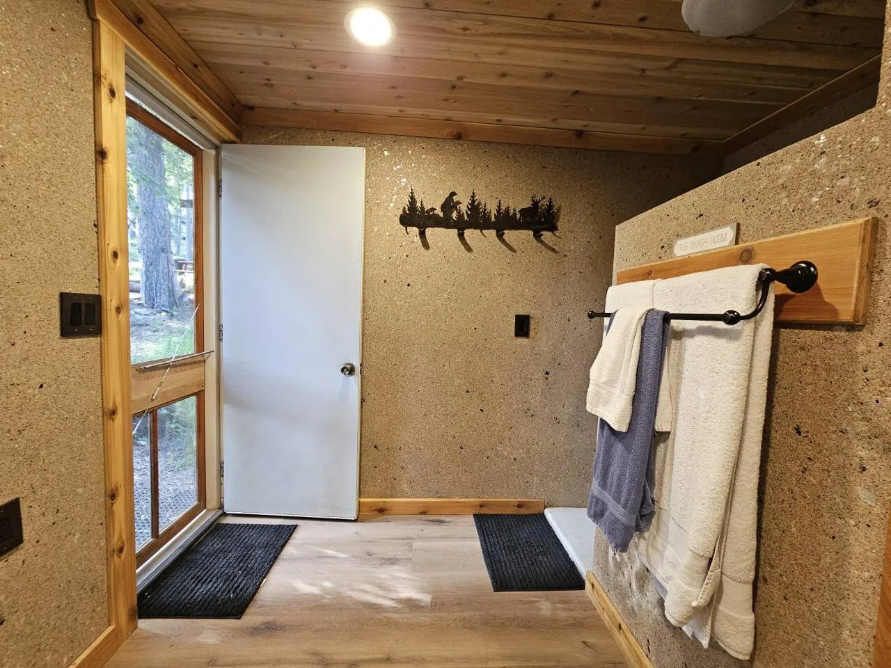 Strawberry Hills The Rustic Nook Cabin 5 14