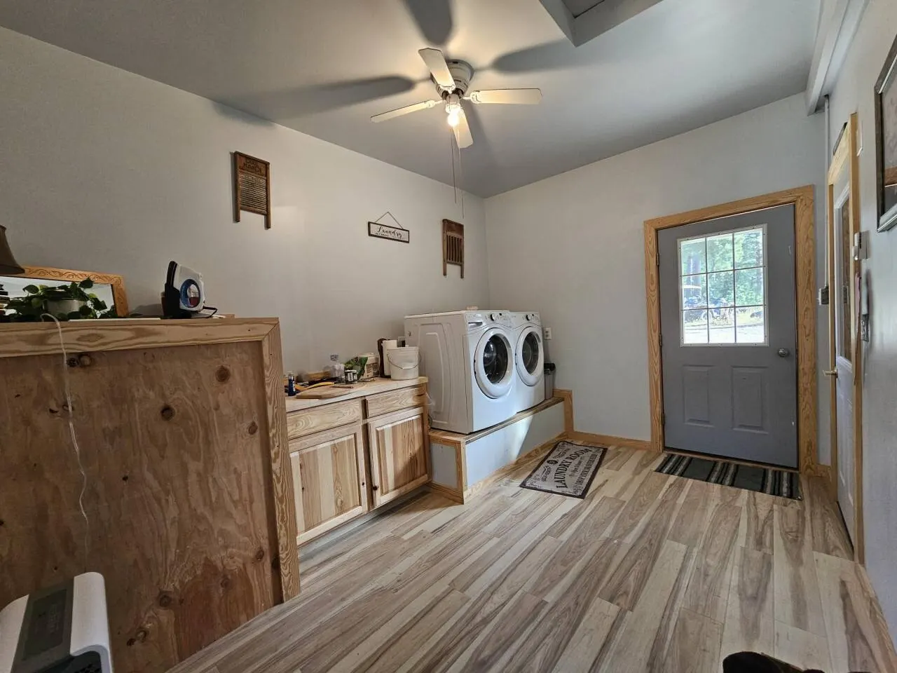 Strawberry Hills The Rustic Nook Cabin 5 19