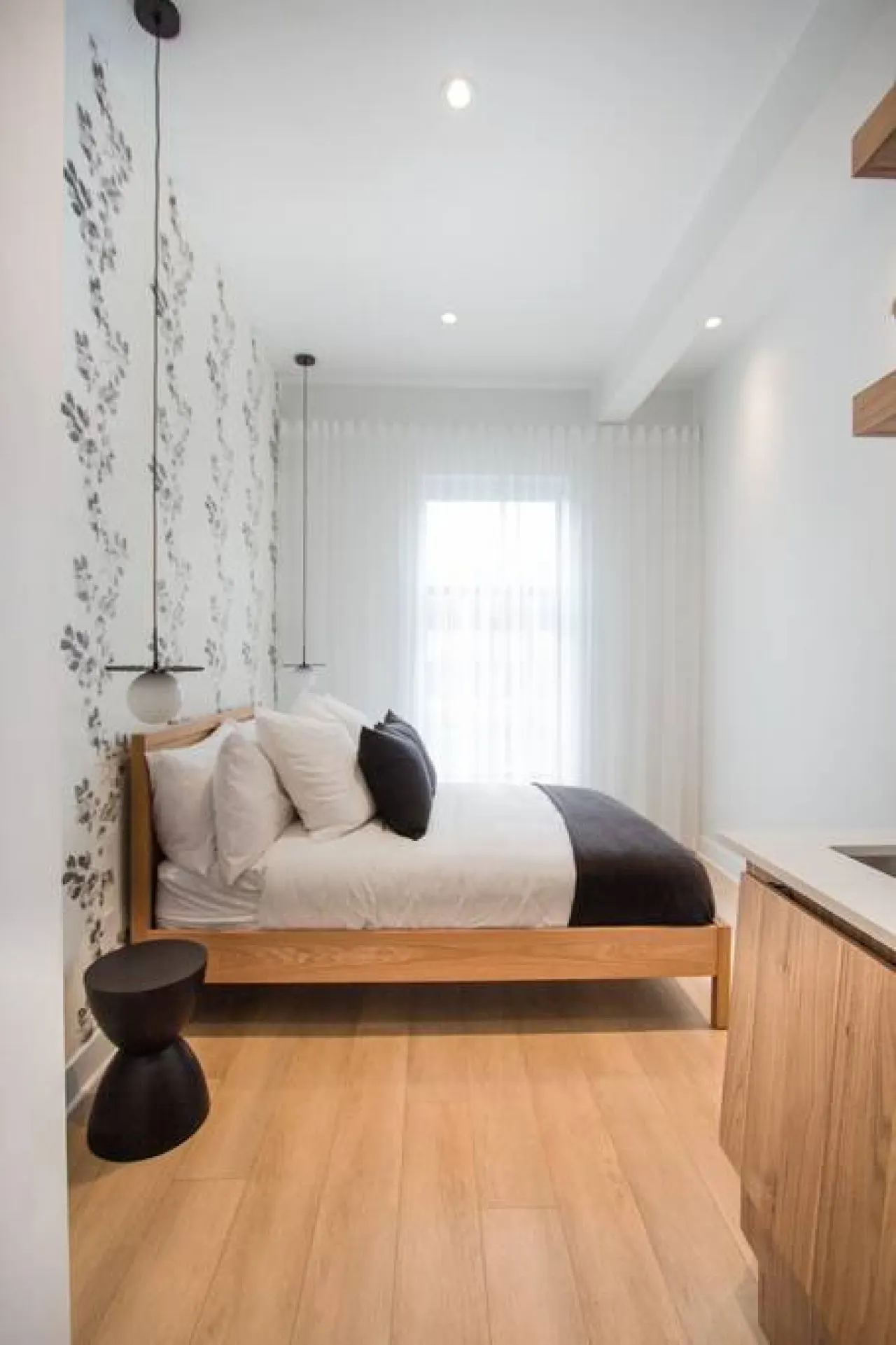 Studio4/Plateau/St-Denis/Terraces/SelfCheck-In/AC 2