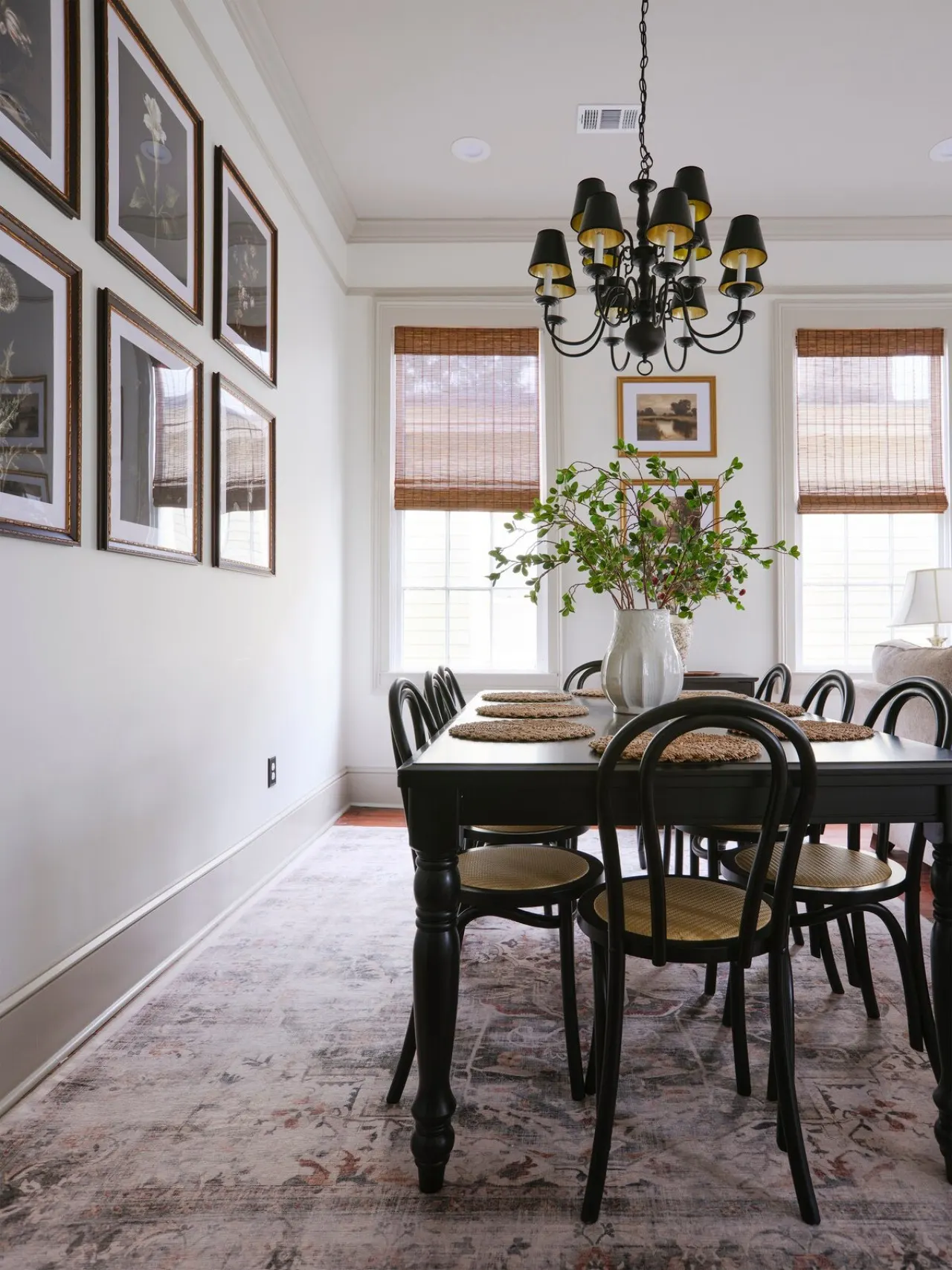 Renovated Historic Home by Forsyth Park - 4BR with a Common Area and 5 Baths + Porches 13
