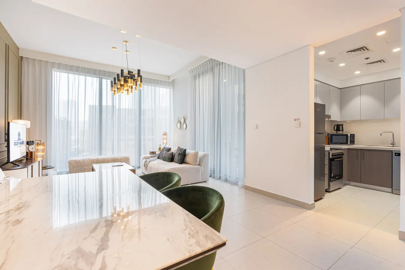 Luxe Home steps away from Dubai Mall 10