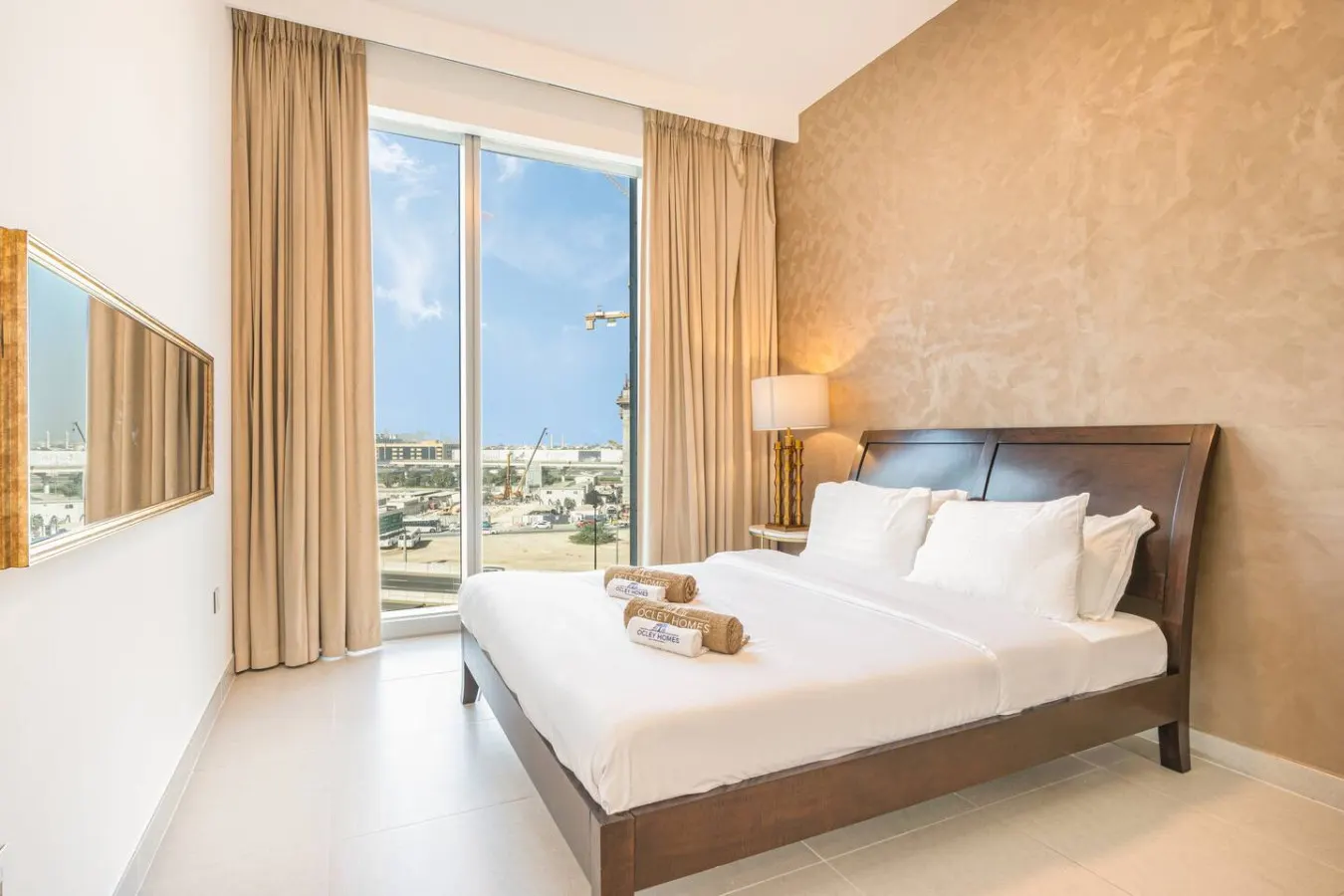 Luxe Home steps away from Dubai Mall 3