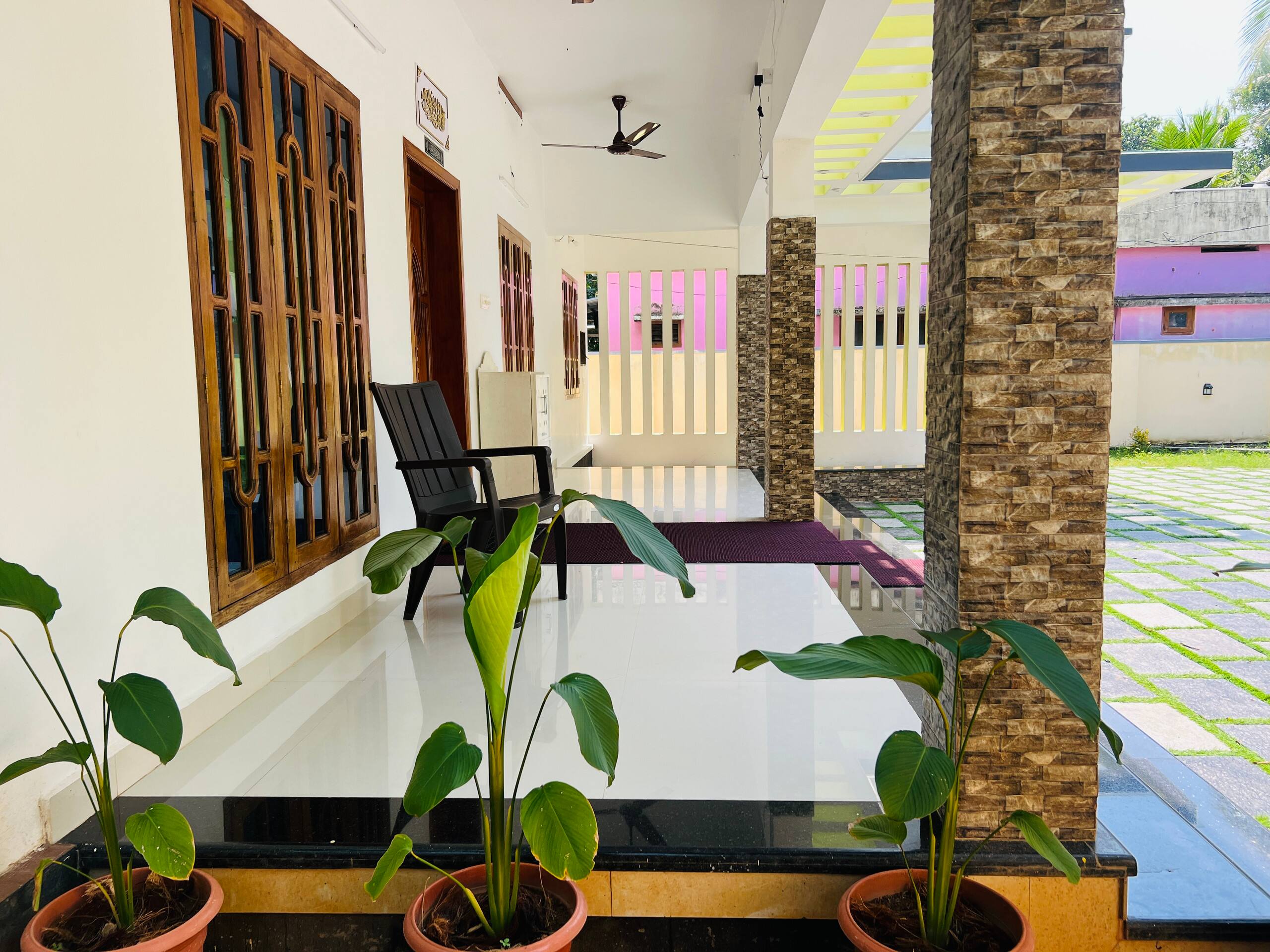 Adams stay 4BHK,5 min drive to varkala cliff 2