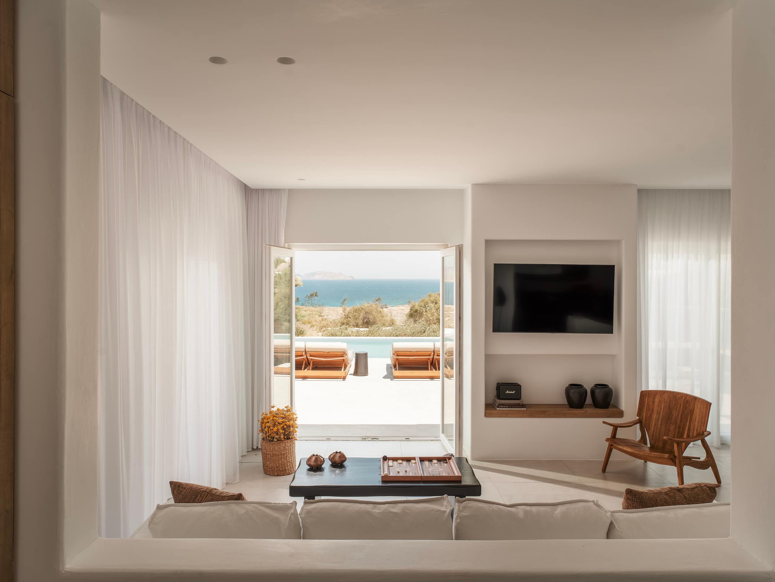 Amnos Mykonos – A Blue Eye Collection Villa 9