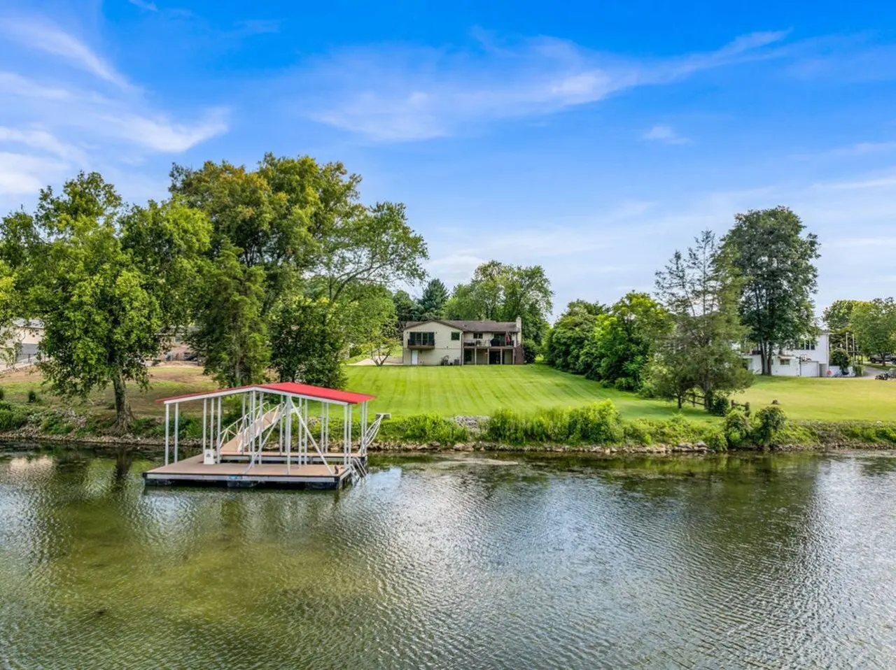 River Shore Retreat | Peaceful Knoxville Escape — photo 2