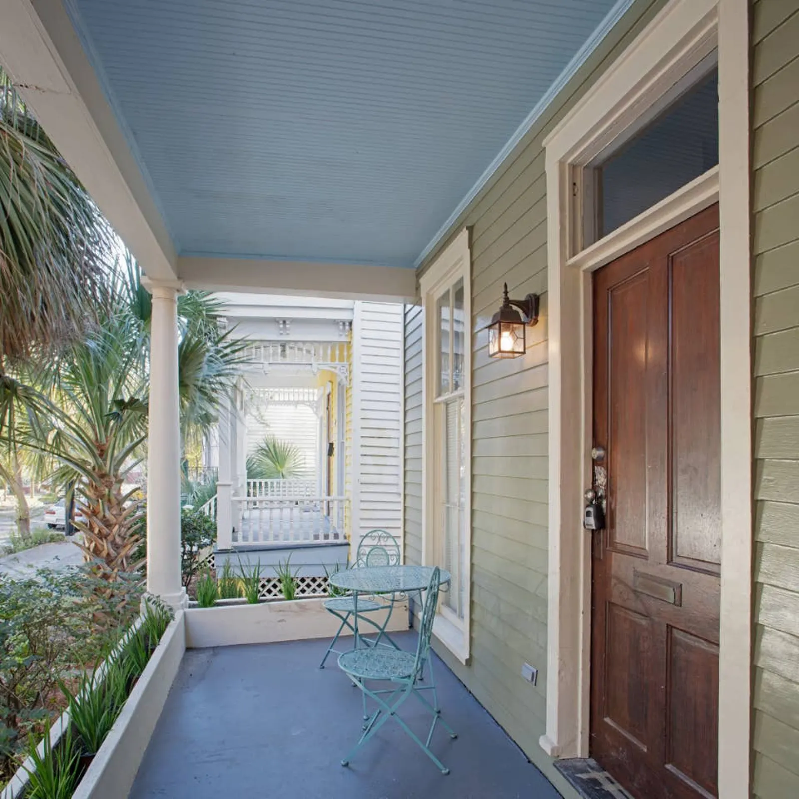 107 E Waldburg Huge 5 bed, 5 bath in Historic Downtown Savannah 9