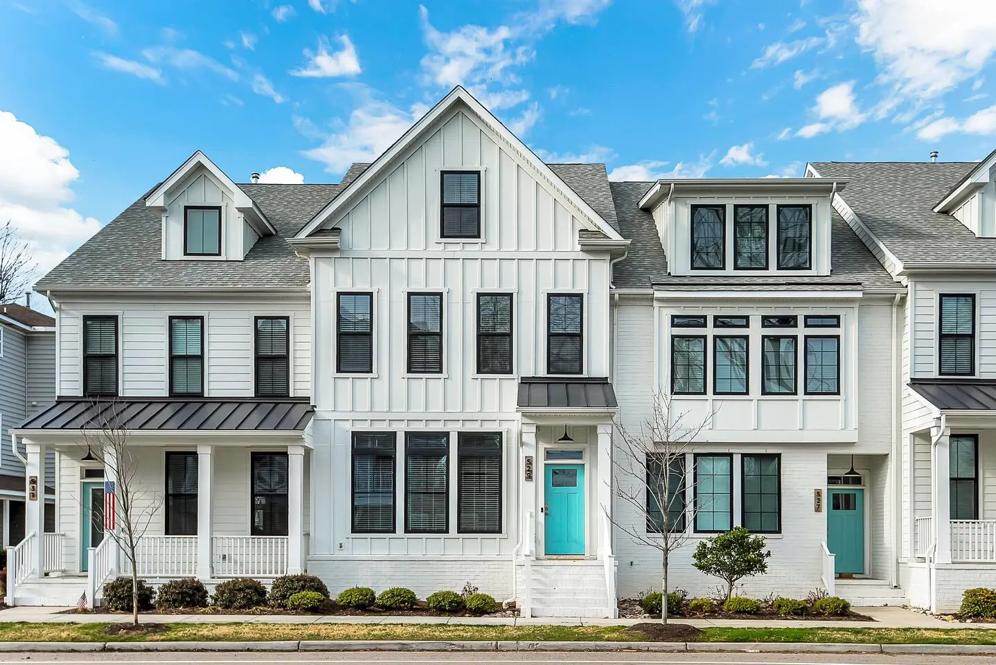 Virginia Beach 4BR • 2 Living Rooms + Balcony — photo 3