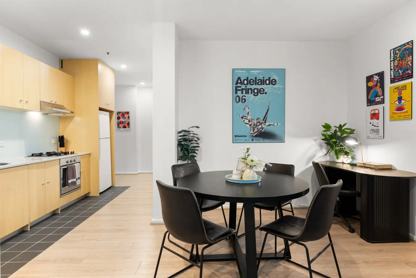 Artful Escape on York—Walkable Location in the CBD 10