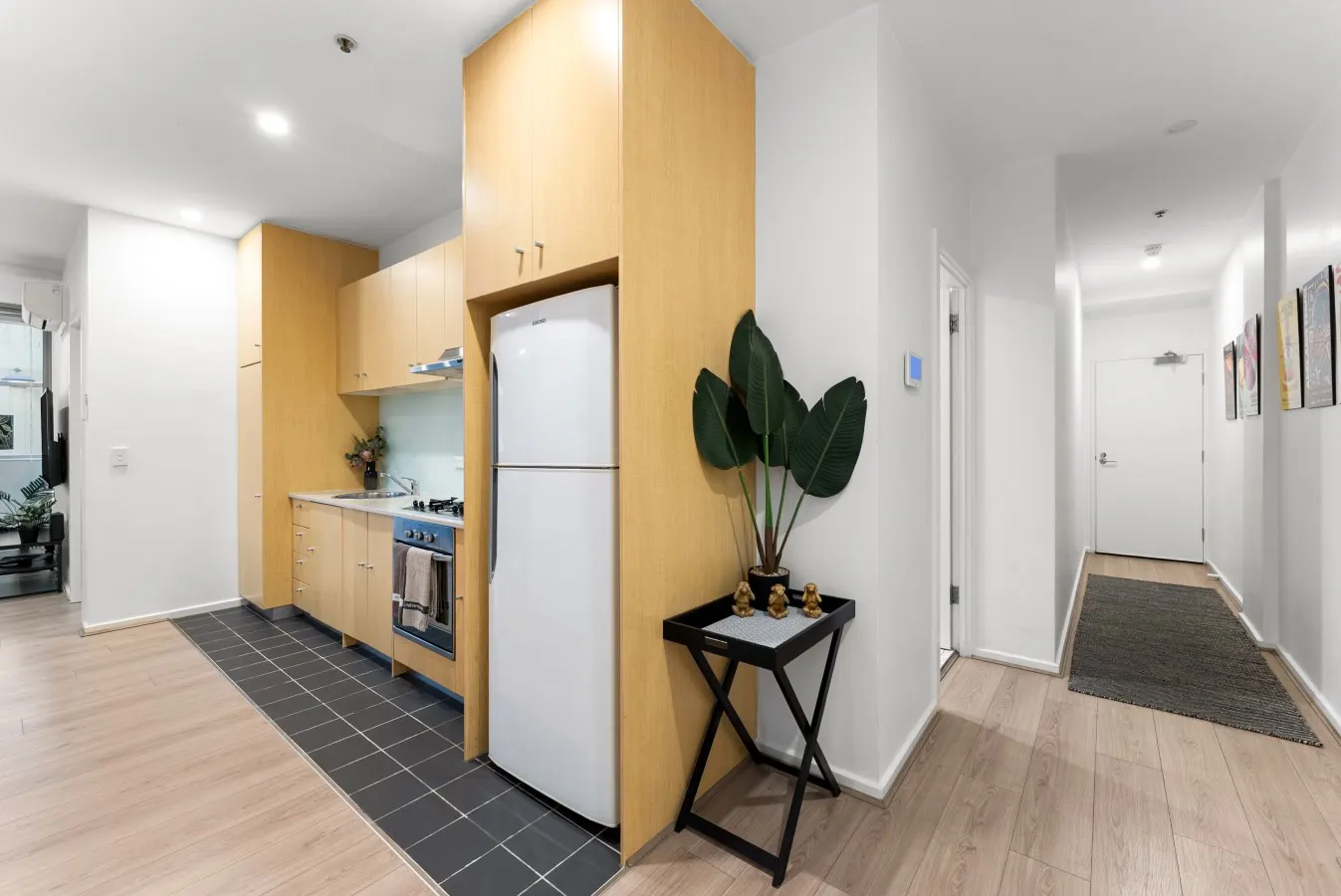 Artful Escape on York—Walkable Location in the CBD 13