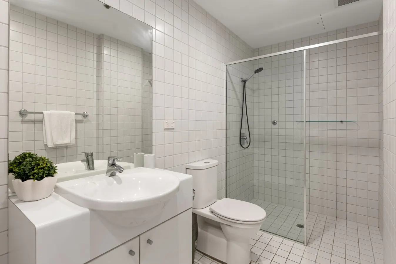Artful Escape on York—Walkable Location in the CBD 18
