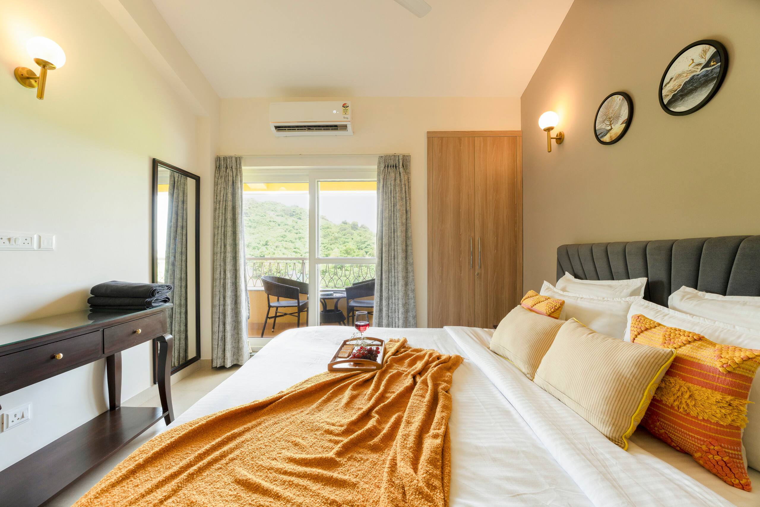 Kai Vista 2BHK Apt | Pool & Balcony | Candolim 18