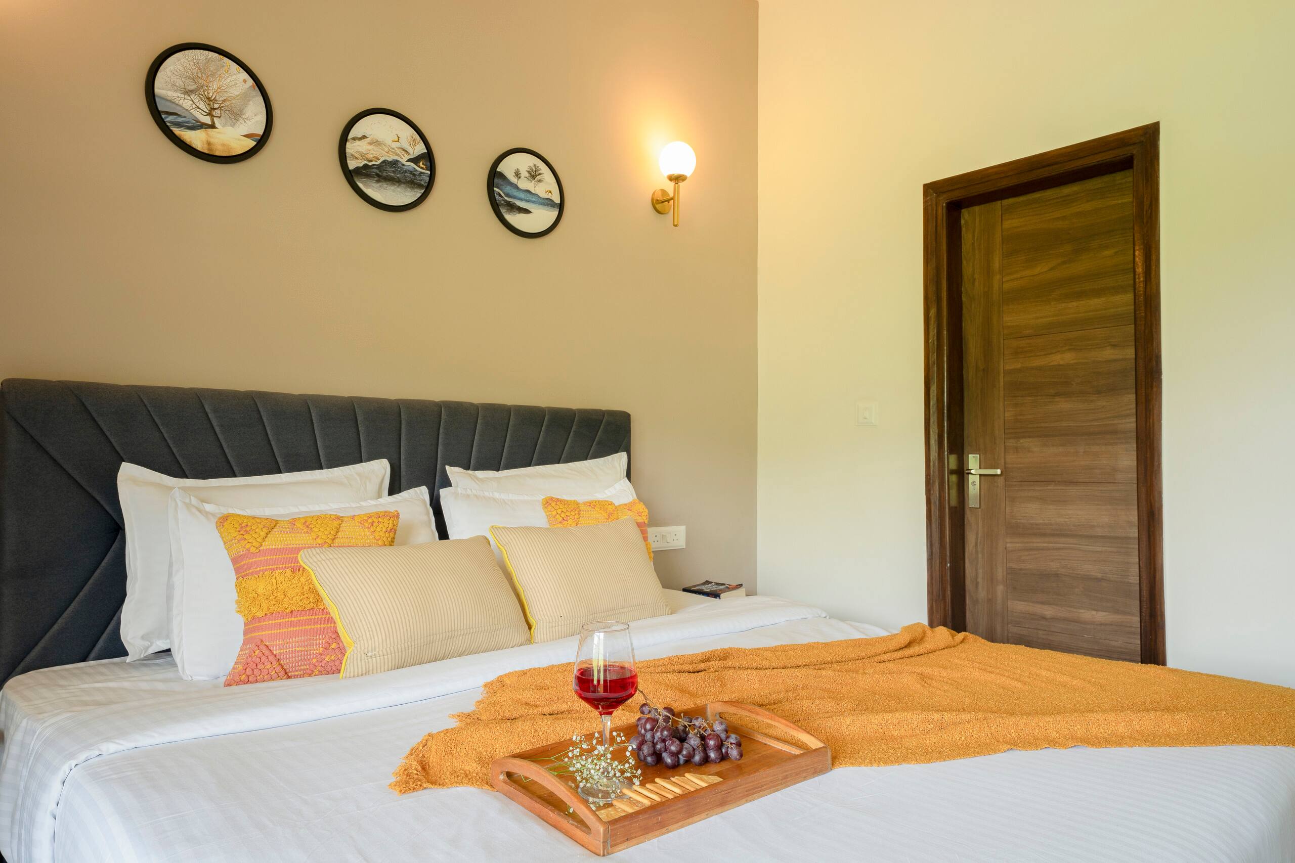 Kai Vista 2BHK Apt | Pool & Balcony | Candolim 17