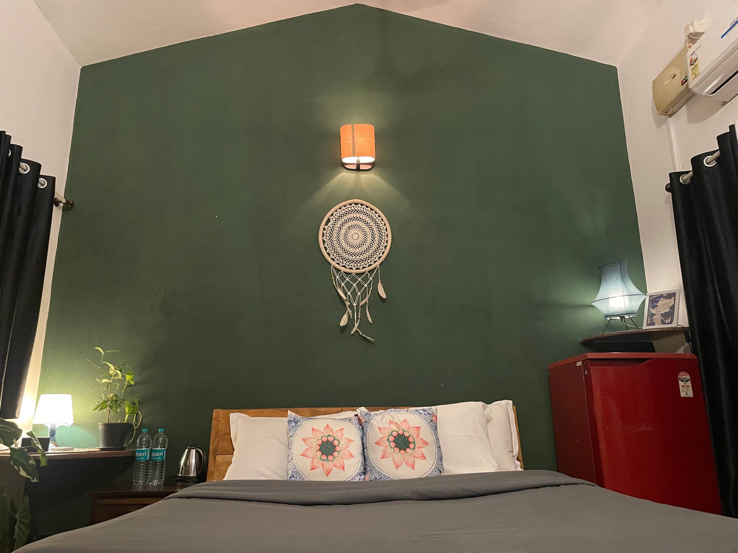 Hidden cozy room 750mtr to beach/ hideaway bar 6